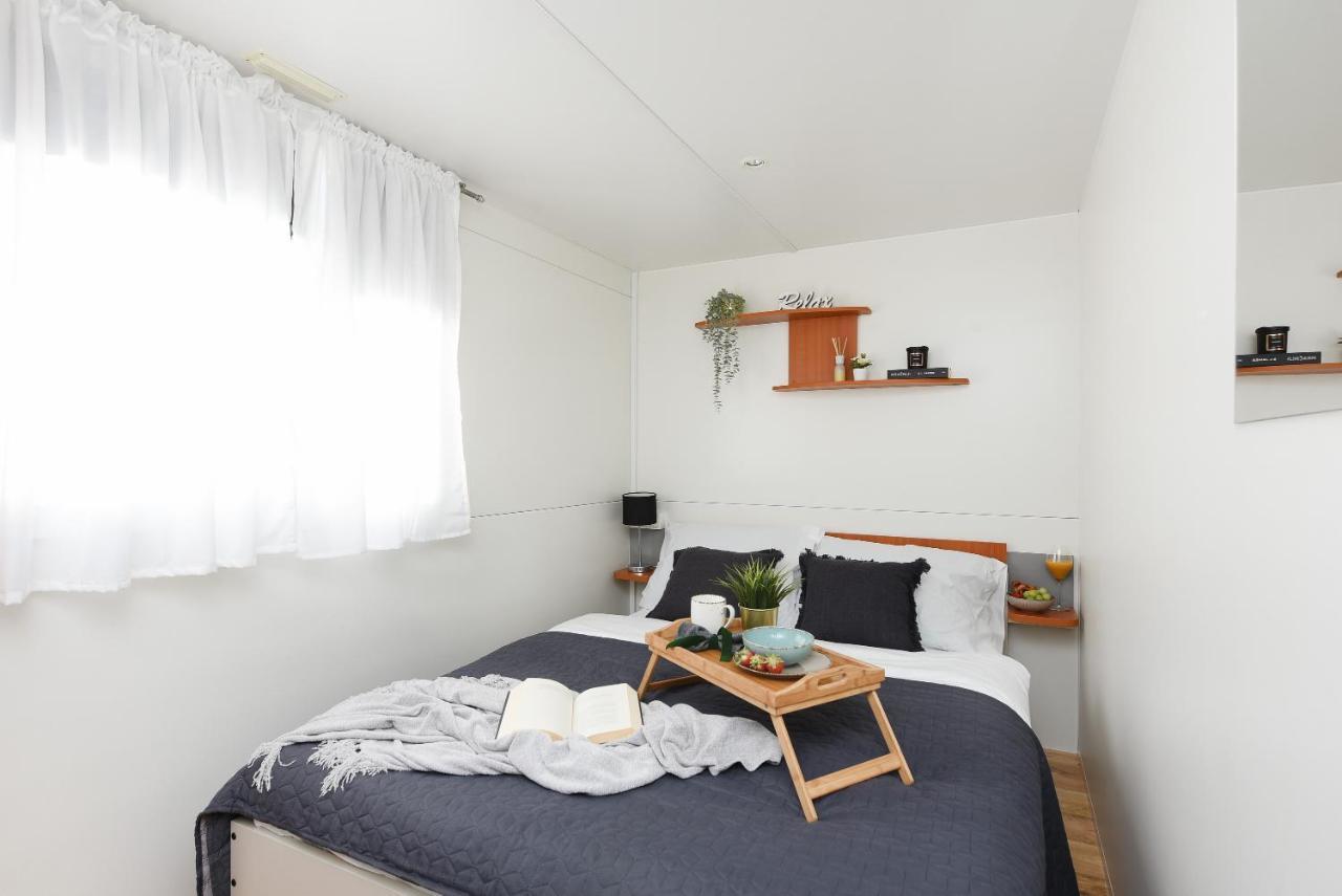 Mia Mobile Home With Jacuzzi Ždrelac Zewnętrze zdjęcie