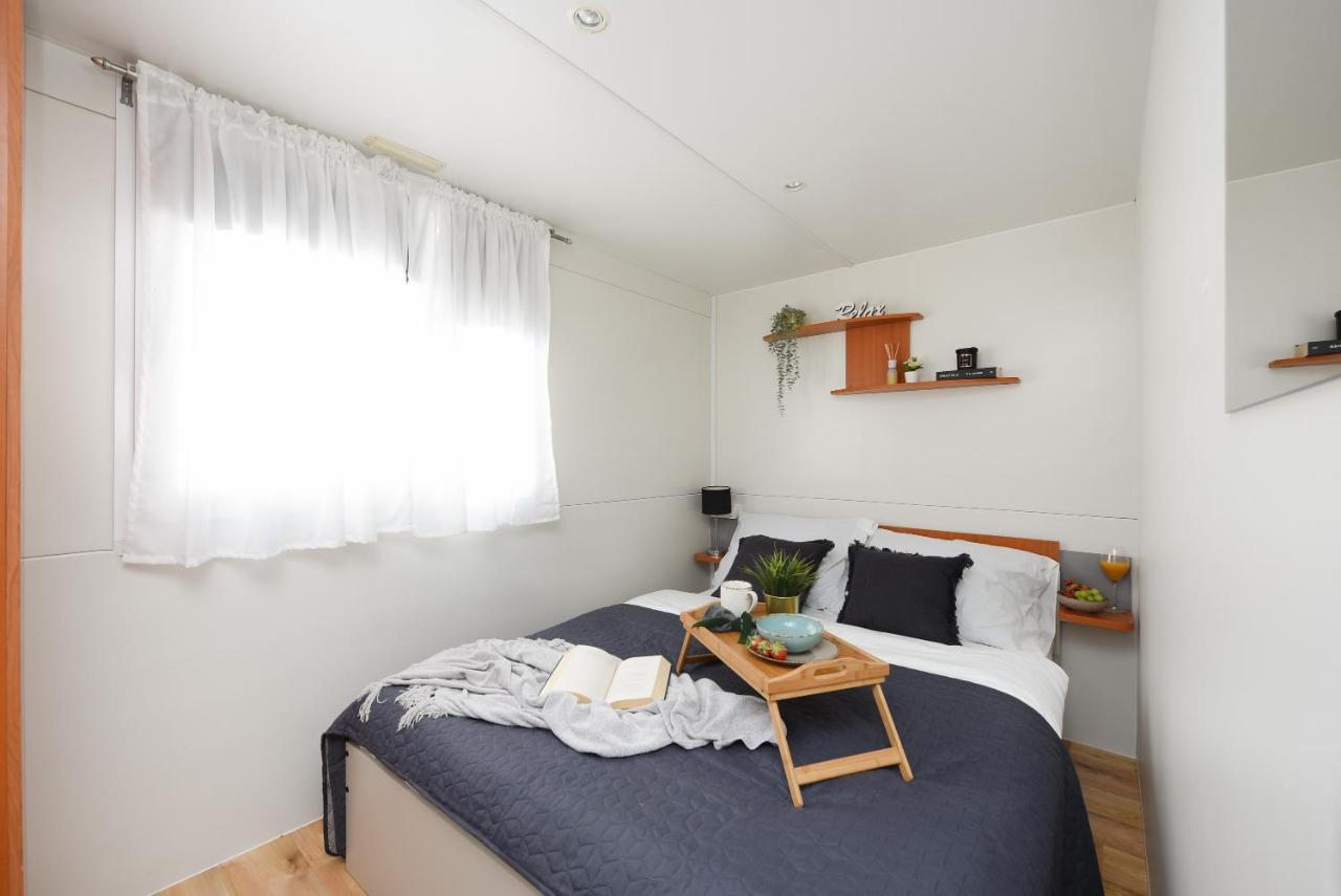 Mia Mobile Home With Jacuzzi Ždrelac Zewnętrze zdjęcie